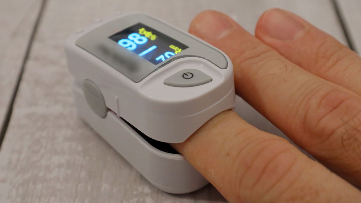 Poczta podjęła się niestandardowej usługi – będzie dostarczała pulsoksymetry