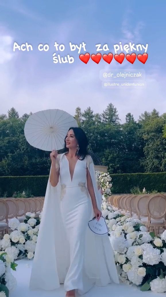 Justyna Steczkowska w białej stylizacji