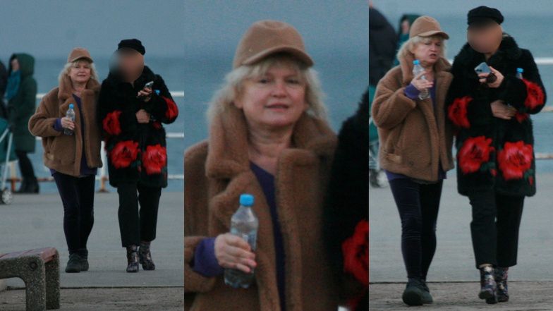 Katarzyna Figura spaceruje z koleżanką po Gdyni