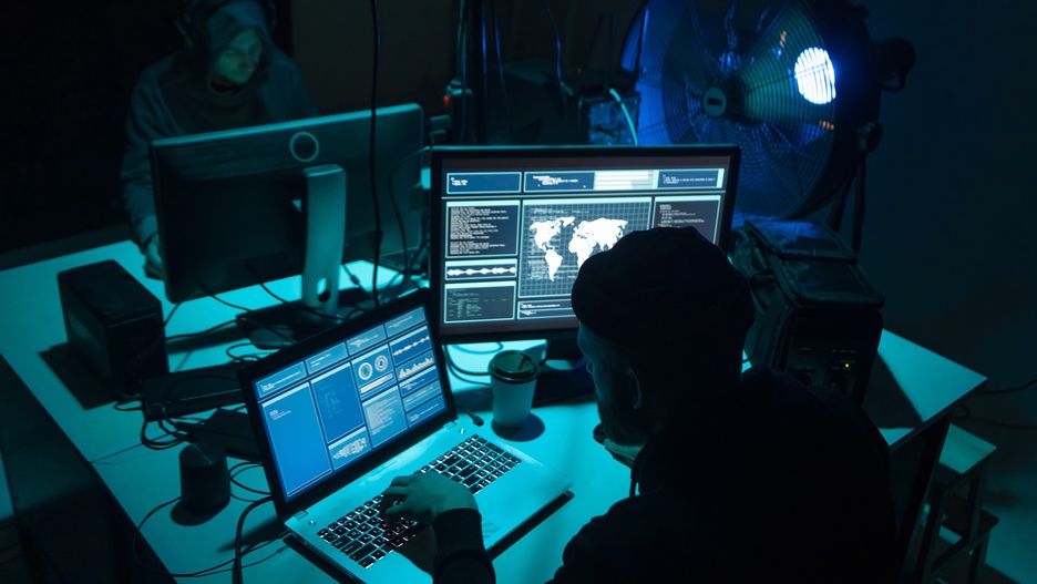 Prawie 70 proc. polskich przedsiębiorstw padło w 2021 roku ofiarą różnego rodzaju cyberataków.
