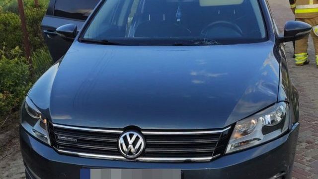 9-latek wjechał na rowerze przed volkswagena, doszło do zderzenia. Chłopiec trafił do szpitala (zdjęcia)