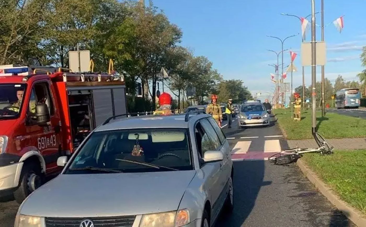 Groźne potrącenie rowerzystki w Żorach. Jej mąż szuka świadków