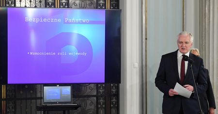 Koronawirus w Polsce. Jarosław Gowin proponuje odmrożenie gospodarki. Porozumienie z planem "Bezpieczny obywatel"