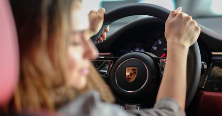 Porsche raz jeszcze romansuje z rynkiem komputerowym. Padło na monitory