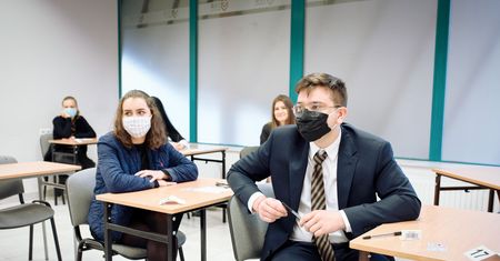 Matura 2020: wyciek arkusza przed egzaminem? CKE zgłosiło sprawę na policję