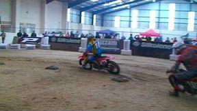 Jason Crump ścigał się w shorttracku (2010)