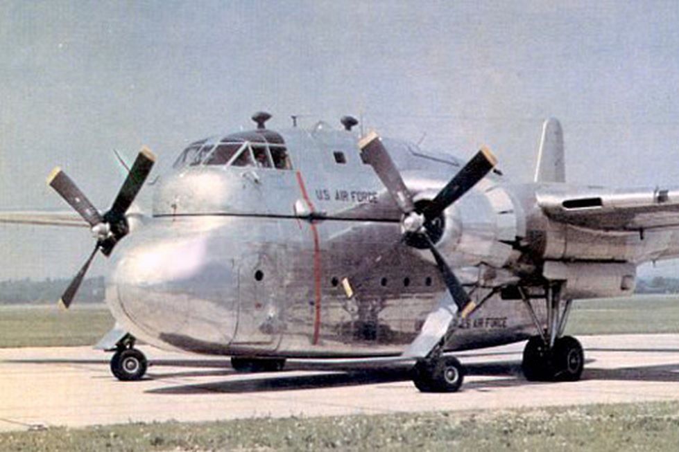 Niesamowity XC-120 Packplane: eksperymentalny samolot z lat 50.