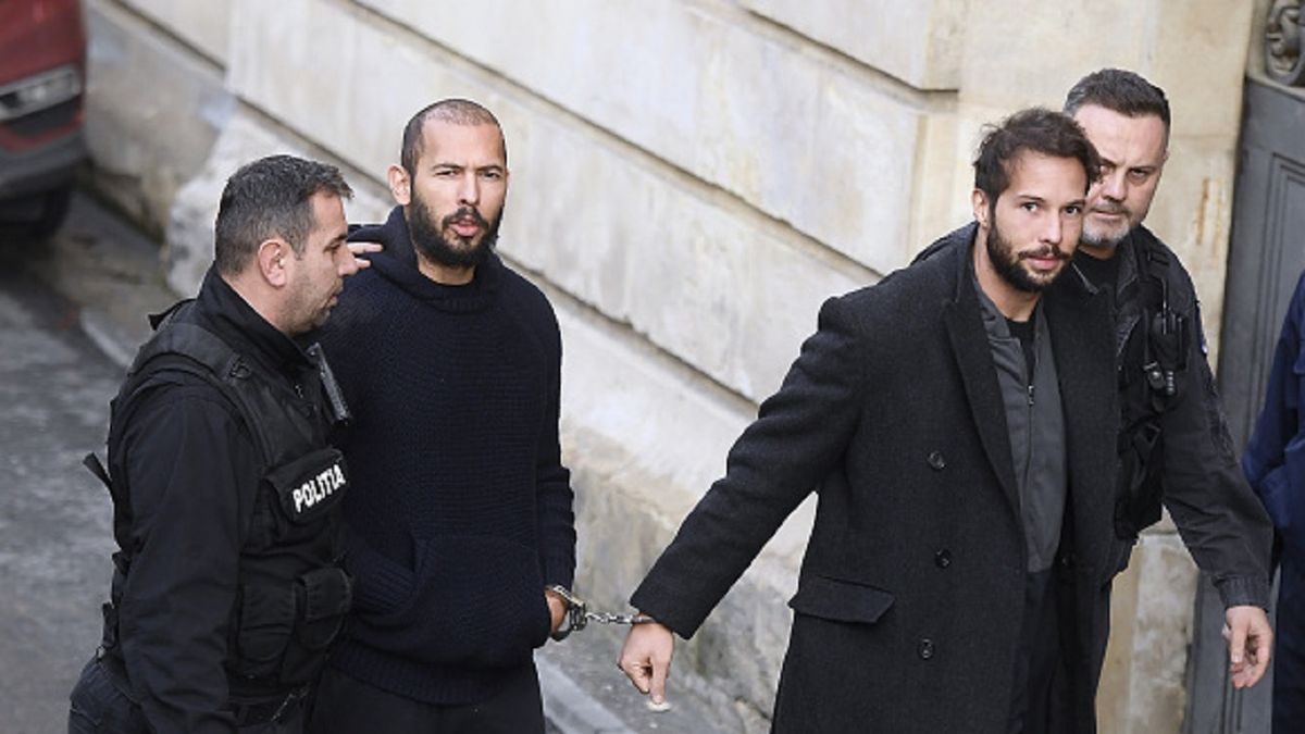 Andrew Tate pojawił się w sądzie.