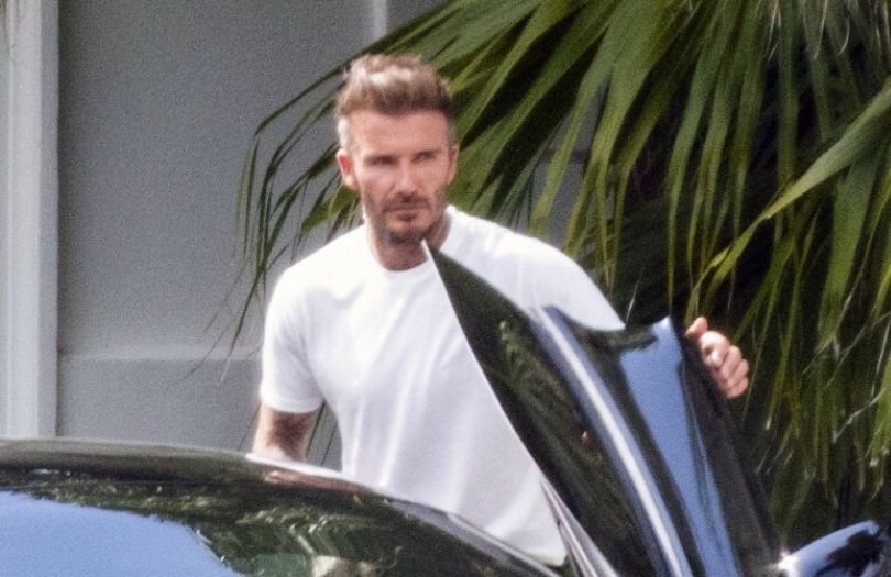 David Beckham na terenie posiadłości Peltzów przed ślubem syna