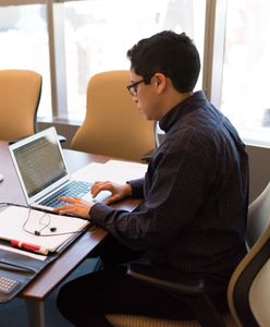 Negatywna tendencja na rynku. Jest trudniej znaleźć pracę