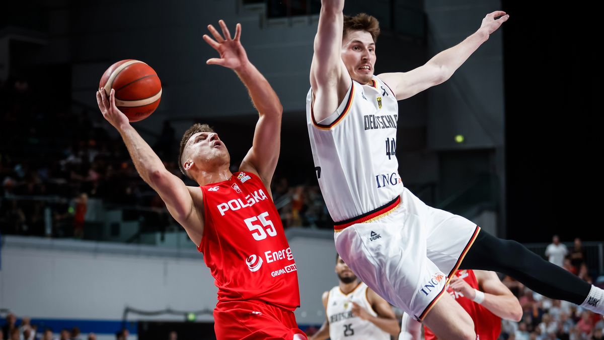 Materiały prasowe / Wojciech Figurski / 400mm.pl / Jakub Schenk