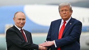 Działo się w nocy. Trump broni Rosji. Niepokojące słowa i blokada Patriotów