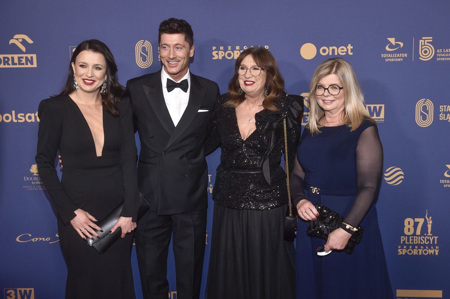 Gwiazda regularnie ćwiczy, również ze swoją bratową - Anną Lewandowską. Na Gali Mistrzów Sportu w styczniu 2022 roku pochwaliła się swoją sportową sylwetką.