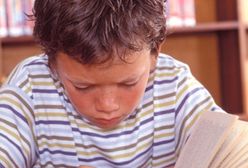 Uczniowie spędzają lato z obowiązkowymi książkami na wakacje