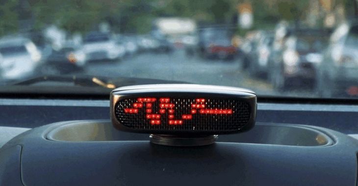 Dashbot: inteligentny samochodowy odtwarzacz, nawigacja i telefon 2