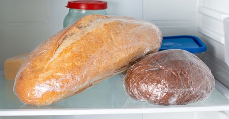 Dietetyczka nie trzyma pieczywa w chlebaku. Lodówka to o wiele lepsze miejsce