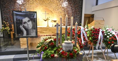 Pogrzeb Elżbiety Zającówny. Spoczęła w grobie z siostrą i rodzicami