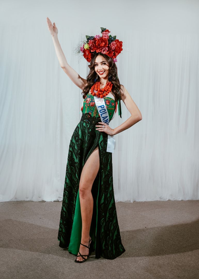 Strój narodowy Ewy Jakubiec na Miss International 2024