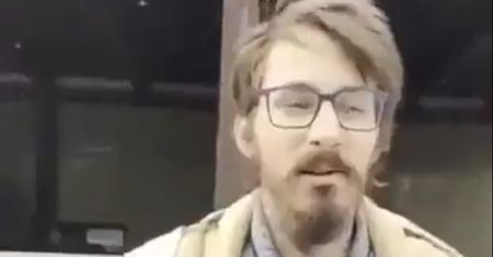 Rosjanie uciekli. Jednak to, co mówią przed kamerą, niepokoi