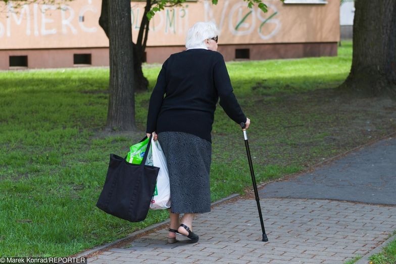 Polski nie stać na emerytury obywatelskie. Mamy za duży dług