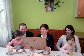 Program Rodzina 500 plus skrytykowany przez PO i Nowoczesną