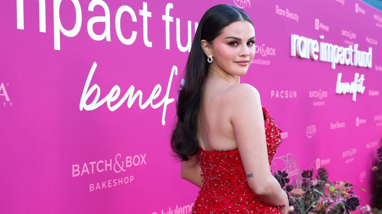 Selena Gomez skończyła 34 lata. Aktorka wygląda fenomenalnie