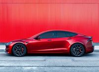 Odświeżony Model 3 zaprezentowany zostanie także w Monachium 