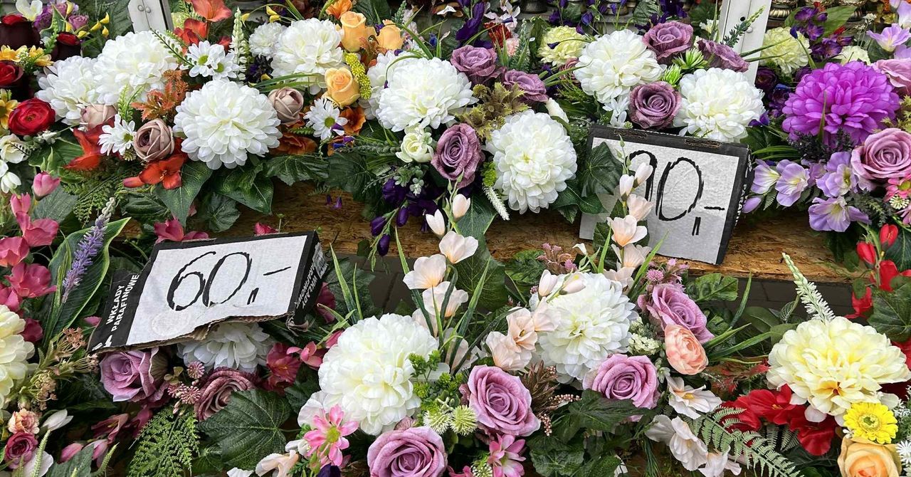 Łódź: Sprawdzili ceny na Cmentarzu Zarzew