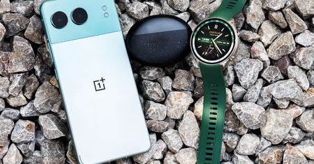 Cztery, trzy, dwa - OnePlus. Smartfon, słuchawki i zegarek. Super zestaw