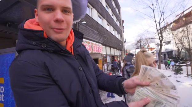 To NIE PIERWSZY RAZ, kiedy Budda zaskoczył wszystkich na WOŚP. Przypominamy jego poprzednie akcje!