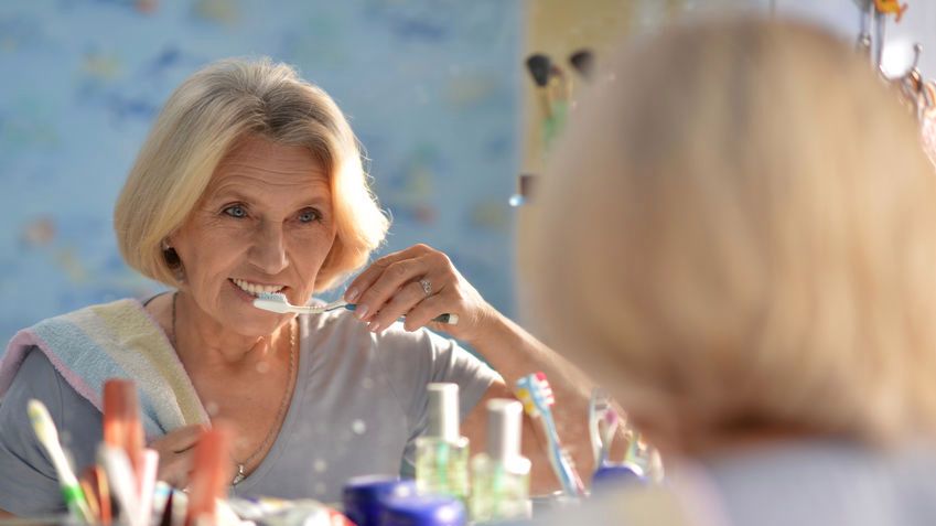 Zespół Diogenesa jest zaburzeniem osobowości, które objawia się skrajnym zaniedbywaniem higieny osobistej 