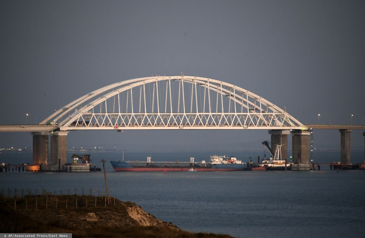Rosjanie zamknęli Most Krymski