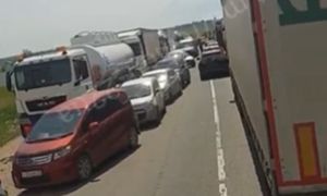 Rosjanie przerabiają auta na LPG. To efekt ukraińskich ataków