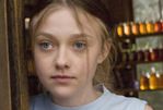 Dakota Fanning kobietą z zapaleniem mózgu