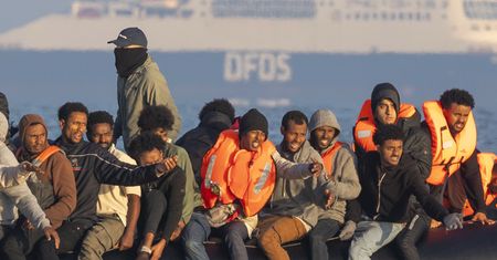 Fala nielegalnych migrantów. Brytyjczycy podali liczby