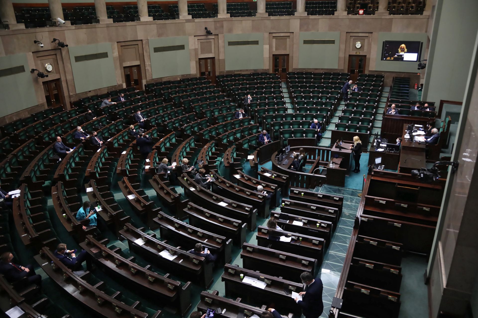 Sejm. Ruszył blok głosowań: w tym wybór nowego rpo (transmisja)