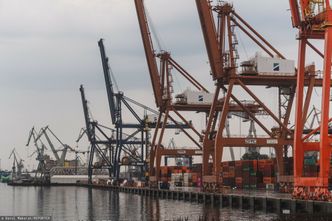 Pekin zablokował sprzedaż. Polski wątek ws. portów. Jest głos z resortu