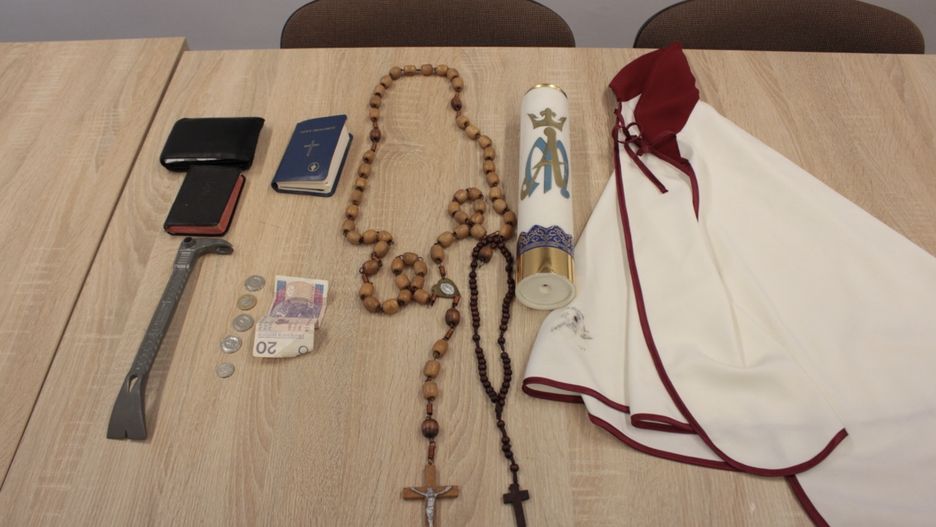 Ukradł różańce i inne przedmioty liturgiczne