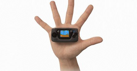 Bez lupy nie pograsz - SEGA Game Gear Micro to… dziwna konsolka