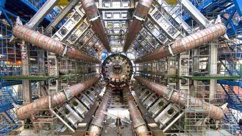 CERN wzmacnia Wielki Zderzacz Hadronów. Magnesy osiągnęły pełną moc
