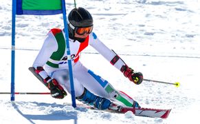 Eurosport 1 HD Narciarstwo alpejskie: Zawody Pucharu Świata w Sölden - 1. przejazd slalomu giganta kobiet