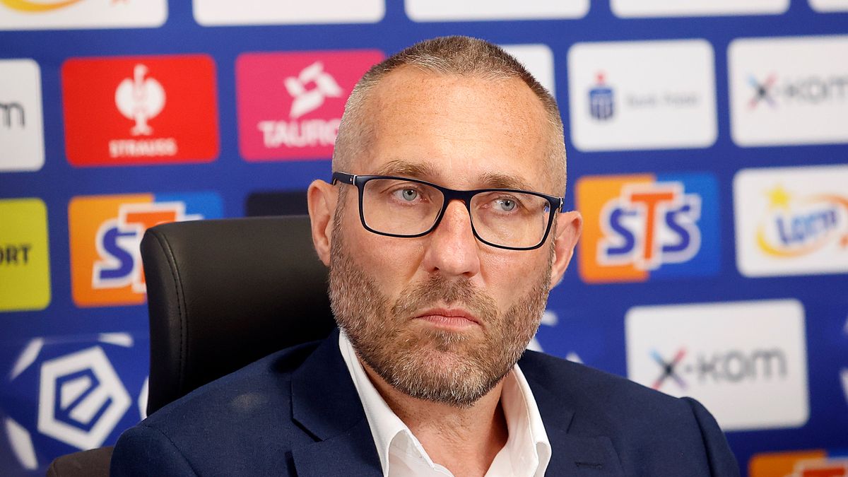 PAP / Waldemar Deska / Na zdjęciu: Marek Papszun