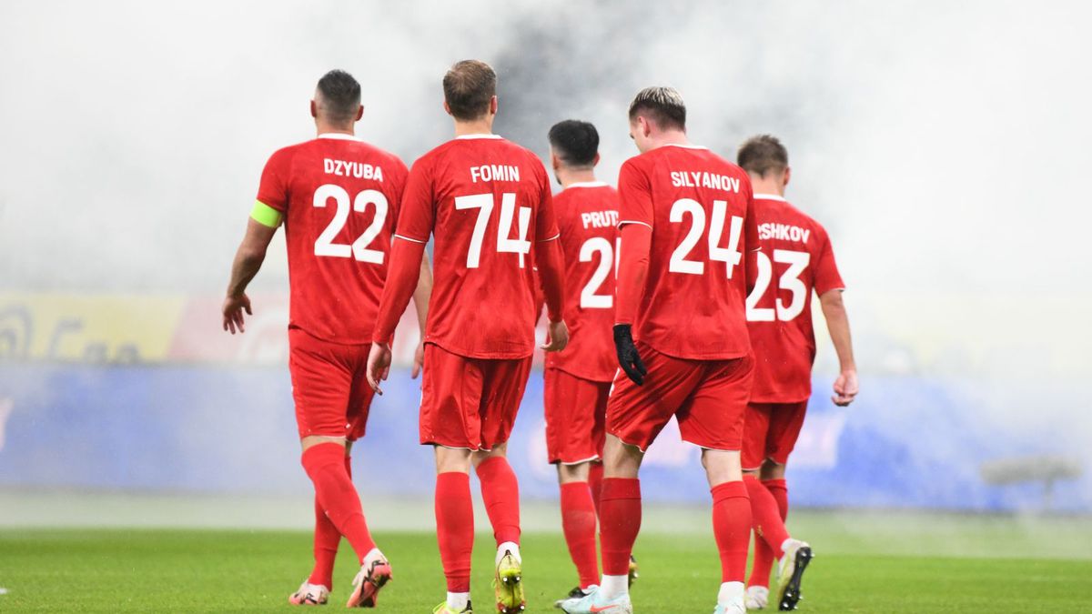 Getty Images / Daniel Felipe Kutepov/SOPA Images/LightRocket / Na zdjęciu: piłkarze reprezentacji Rosji