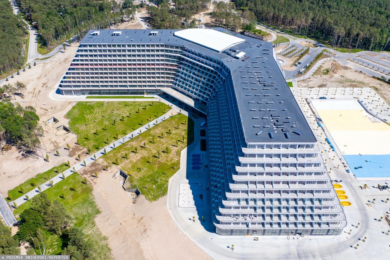 Nowy termin otwarcia hotelu Gołębiewski w Pobierowie. To będzie wyścig z czasem