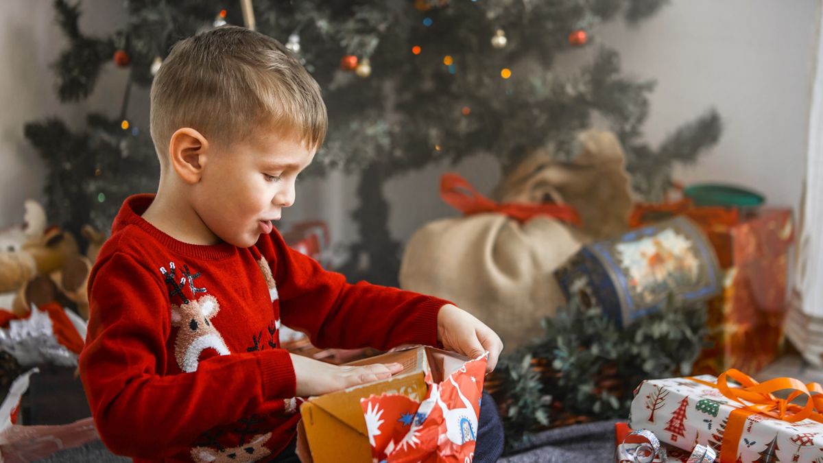 Polacy zamierzają mniej wydać na święta niż dotąd