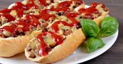 Zapiekana bagietka z pieczarkami. Fast food po polsku