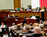 Sejm wznowi posiedzenie. Wotum nieufnoci dla rzdu ju dzi?