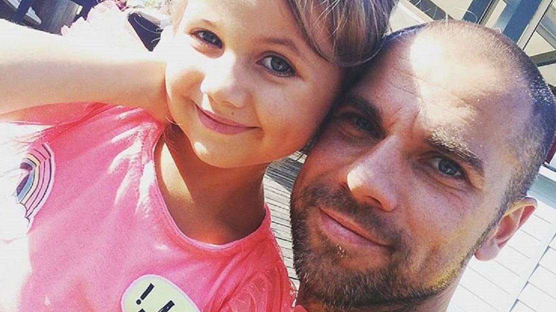 Instagram / Na zdjęciu: Filip Burkhardt z córką