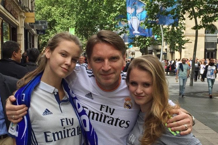 Gwiazdy wspierają szantażowaną córkę Lisa i Rusin. Na Instagramie nie brakuje słów wsparcia