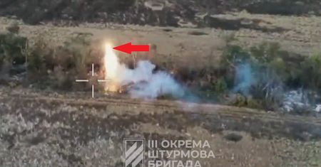 Taktyka spalonej ziemi po ukraińsku. Dron urządził Rosjanom piekło na ziemi